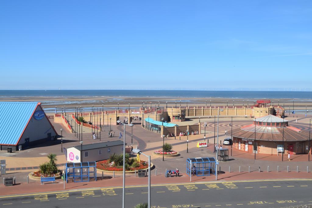 Westminster Hotel Rhyl Exteriér fotografie